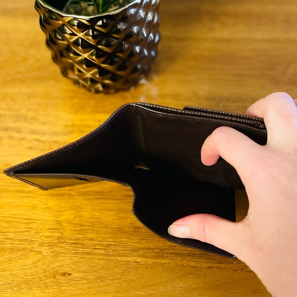 LOUIS VUITTON Elise Epi Leather Brown Compact Wallet 💯 AUTHENTIC - Picture 9 of 15
